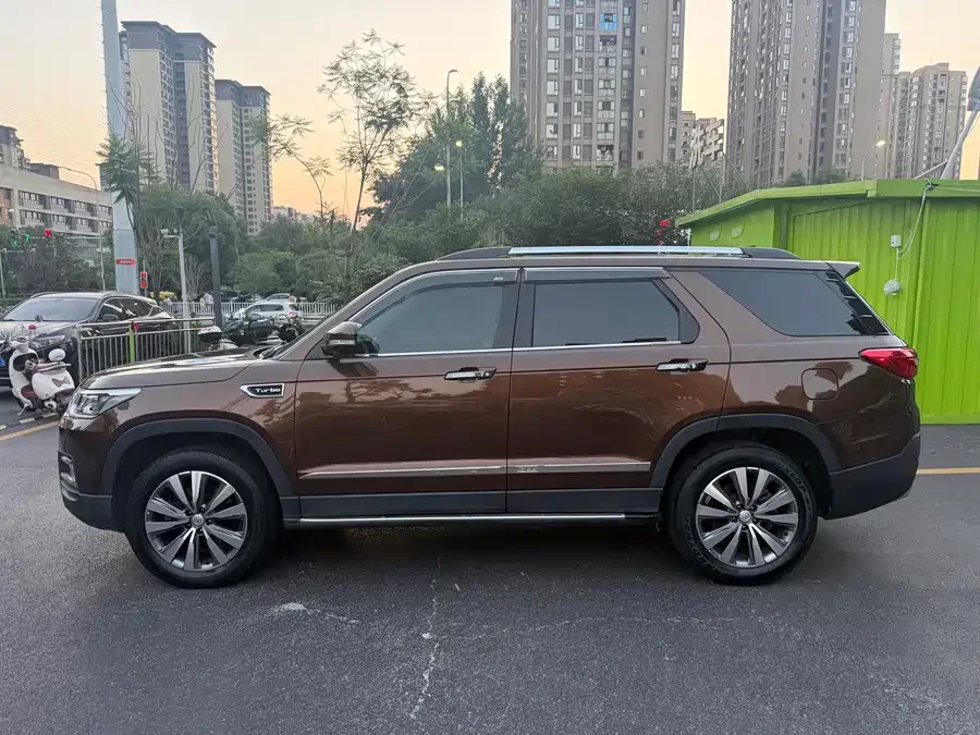 Changan CS95