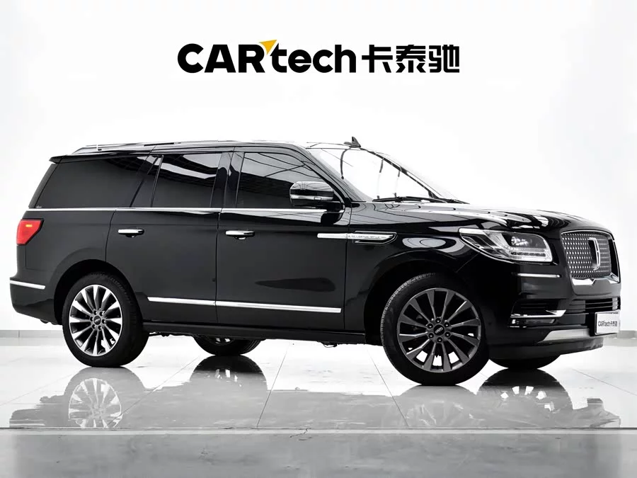 Lincoln Navigator