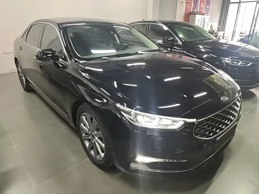 Ford Taurus