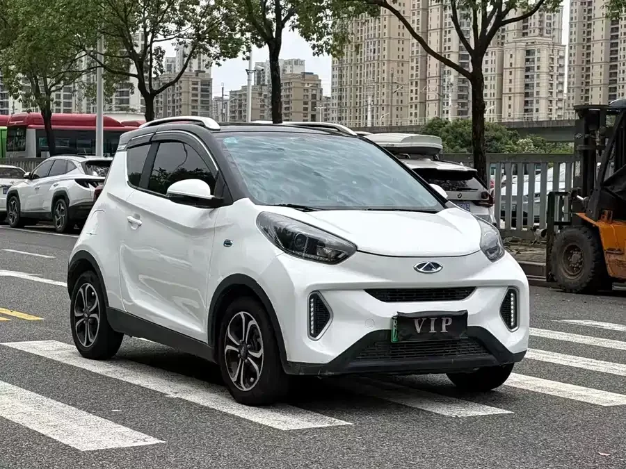 Chery QQ small ant