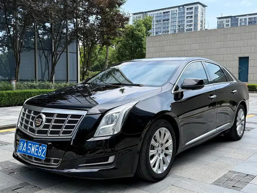 Cadillac XTS