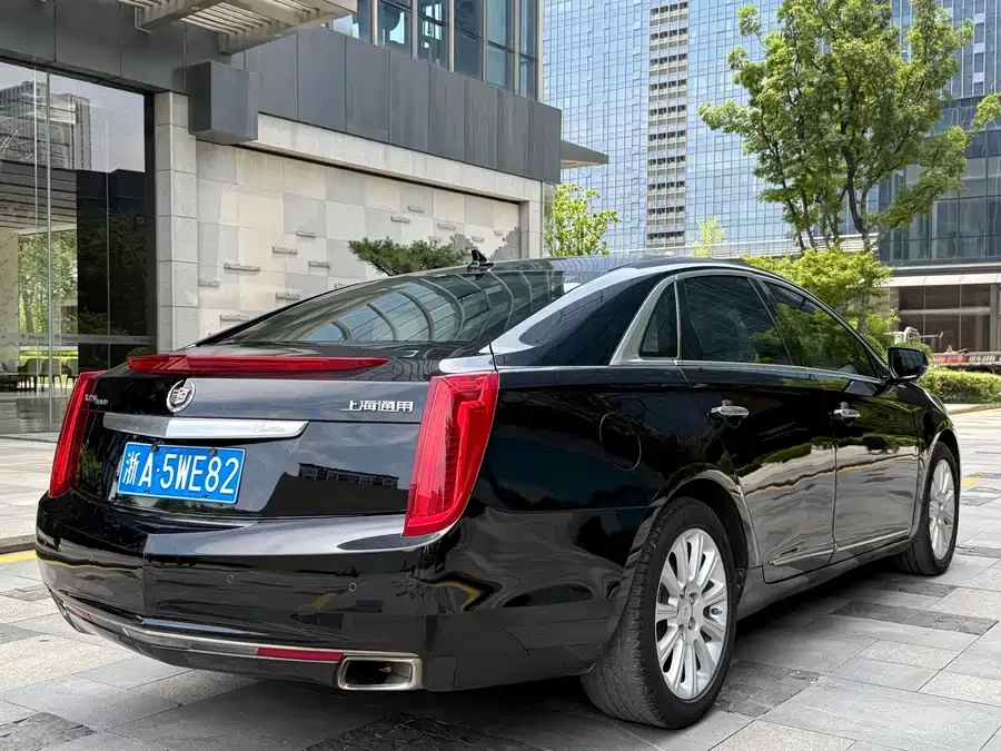 Cadillac XTS