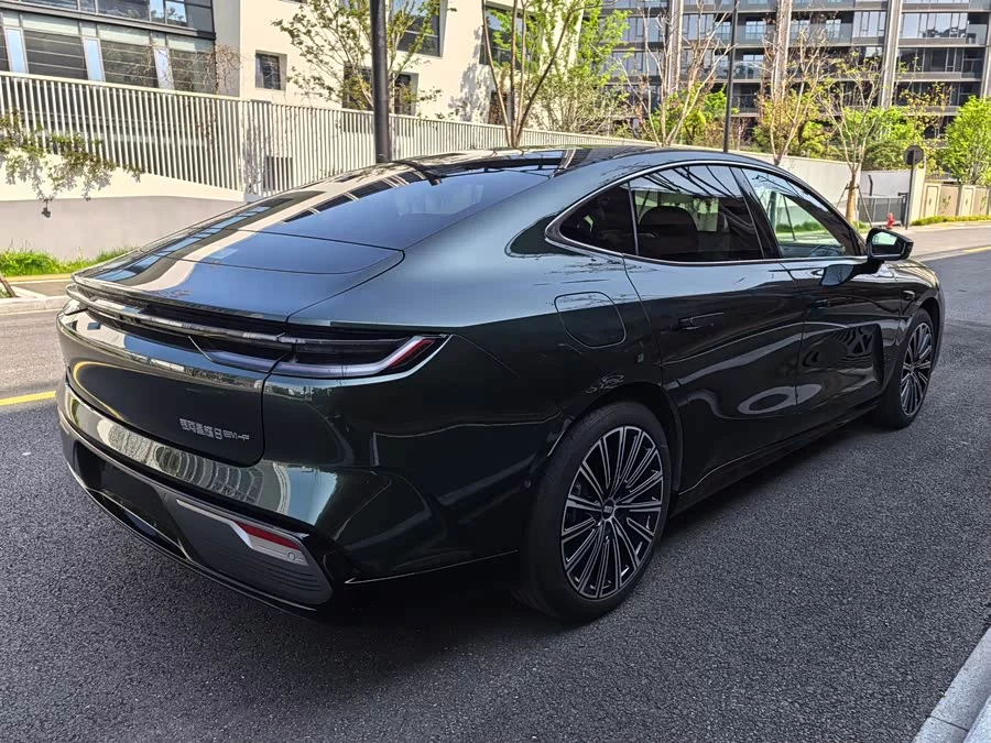 Geely Galaxy Star 8