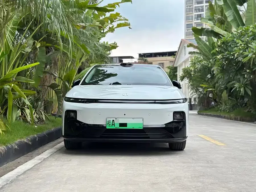 Leapmotor B01