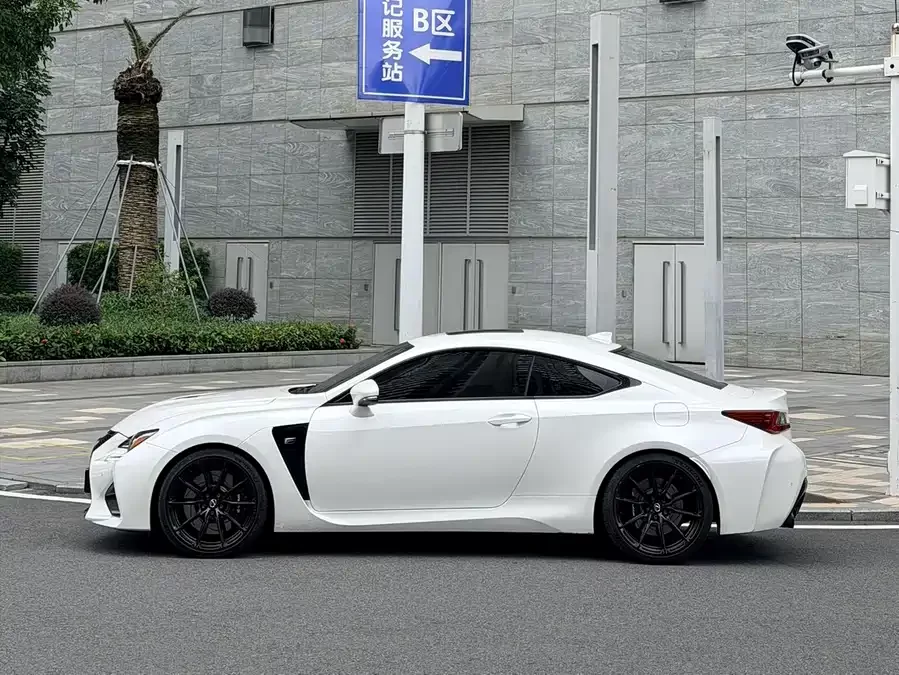 Lexus RC F