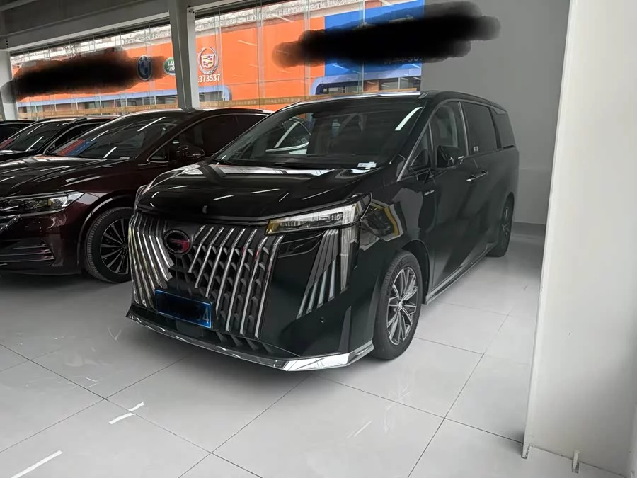 GAC Trumpchi M8