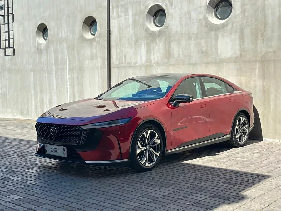 Mazda EZ-6