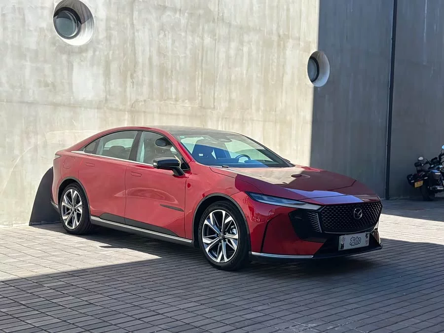Mazda EZ-6
