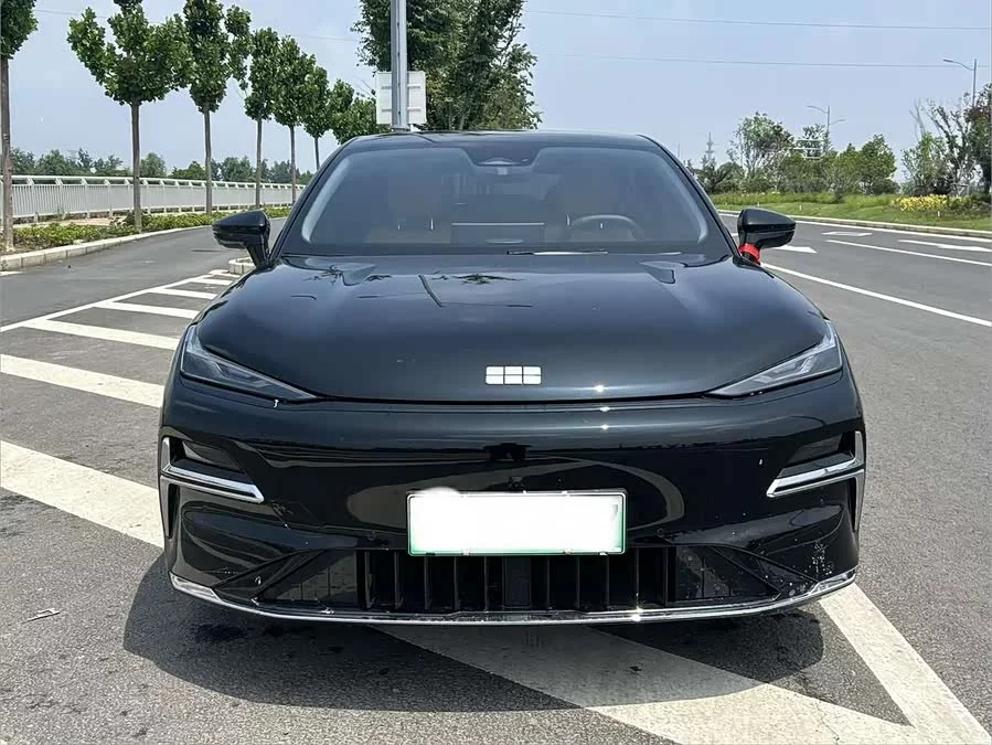 Geely Galaxy Star 8