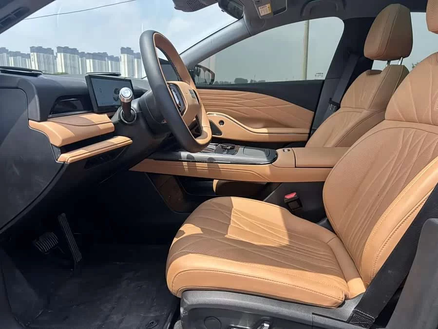 Geely Galaxy Star 8