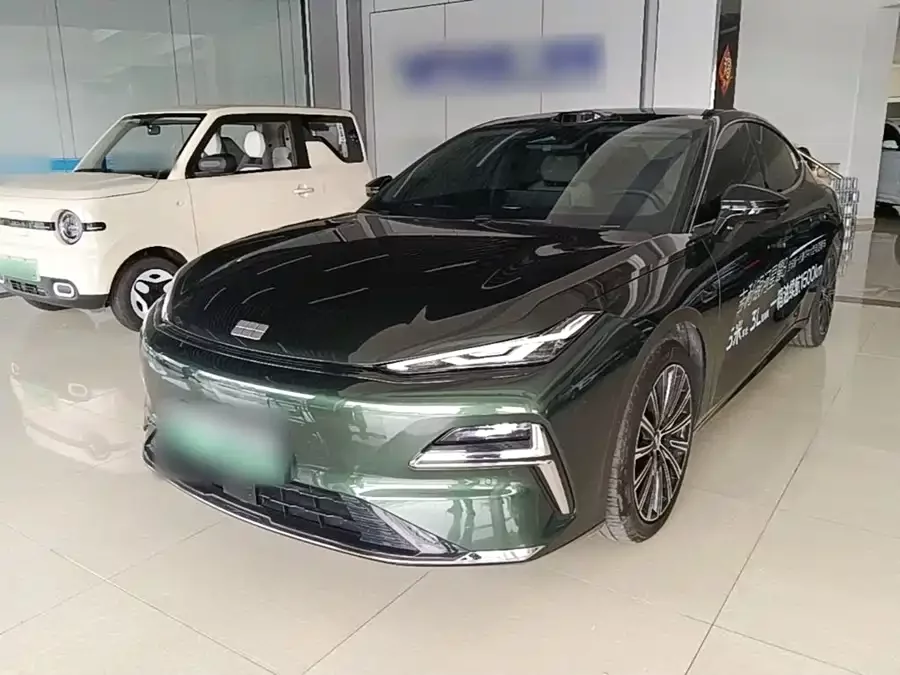 Geely Galaxy Star 8