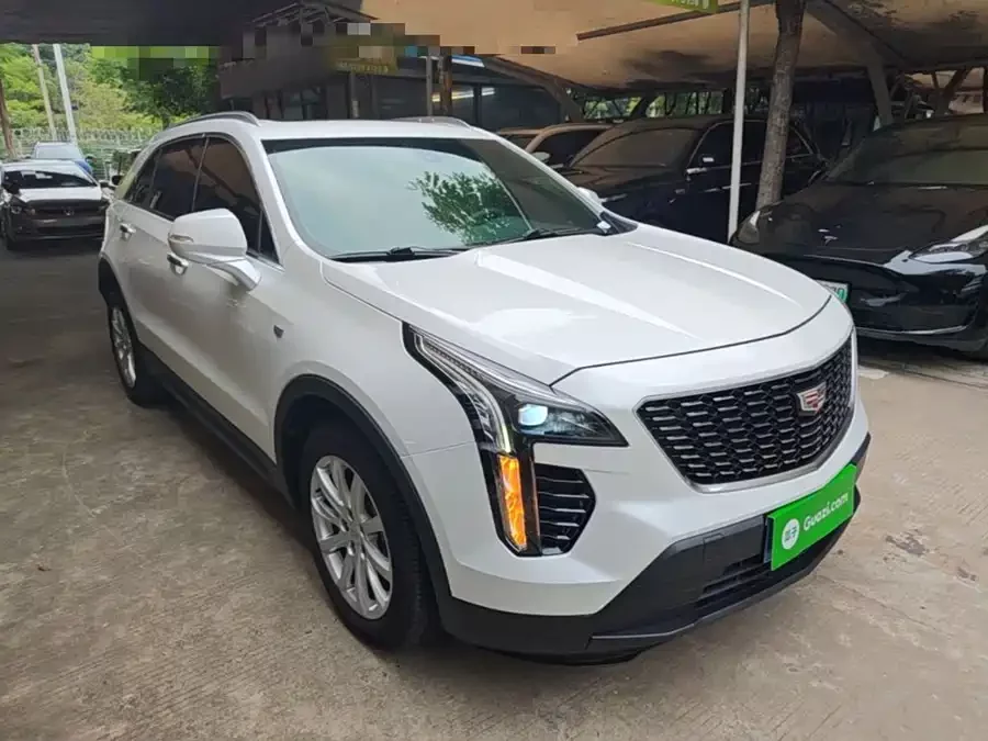 Cadillac XT4