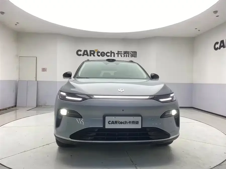 Leapmotor C11