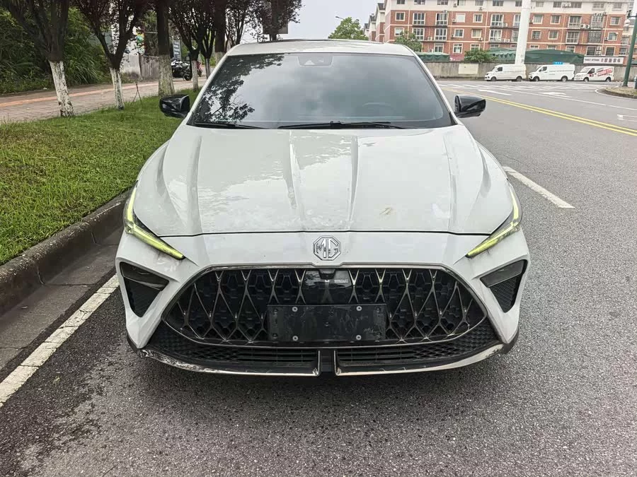 MG 5 Scorpio