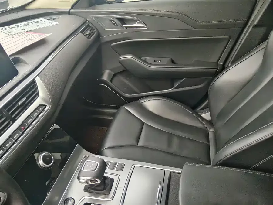 Hongqi H5