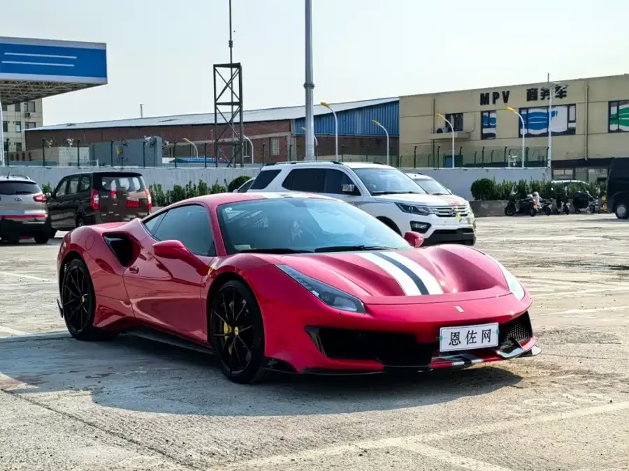 Ferrari 488