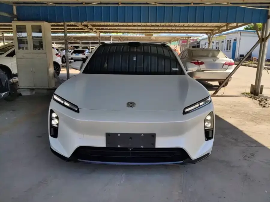 NIO ET5T