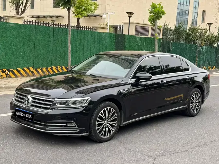 Volkswagen Phaeton / Phideon