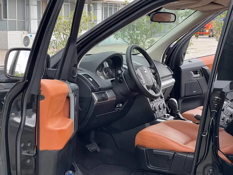 Land Rover Freelander 2