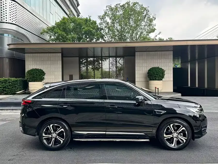 Honda UR-V