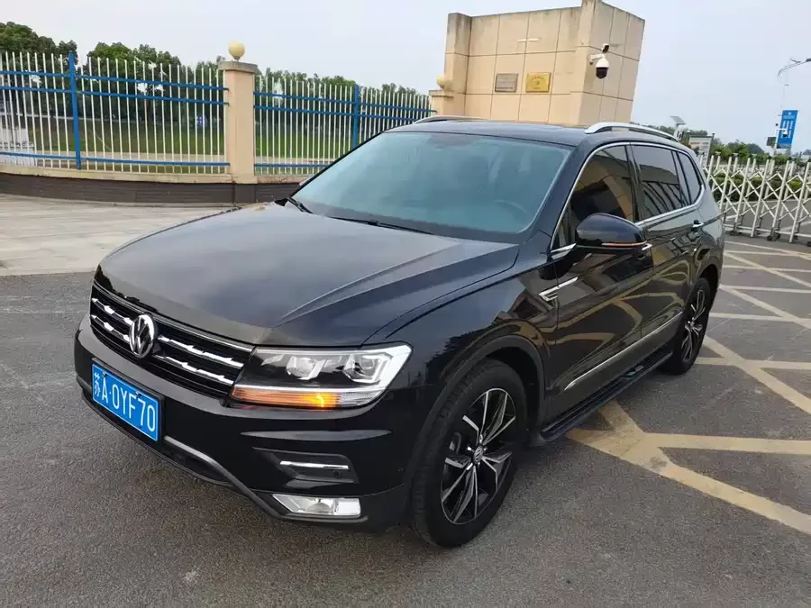 Volkswagen Tiguan L