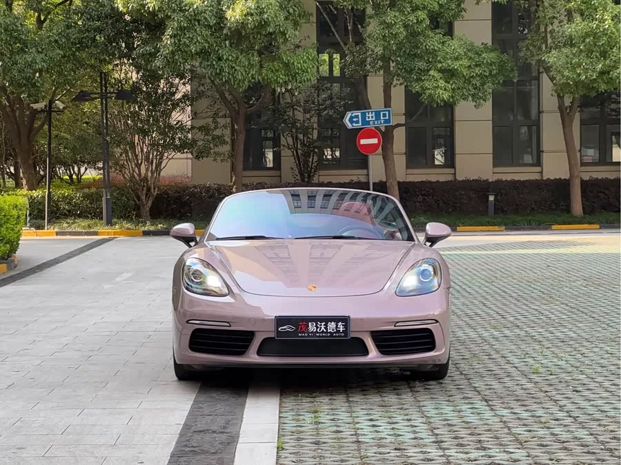 Porsche 718