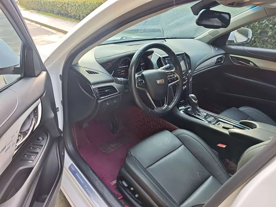 Cadillac ATS-L