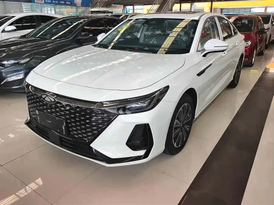 Chery Fengyun A8