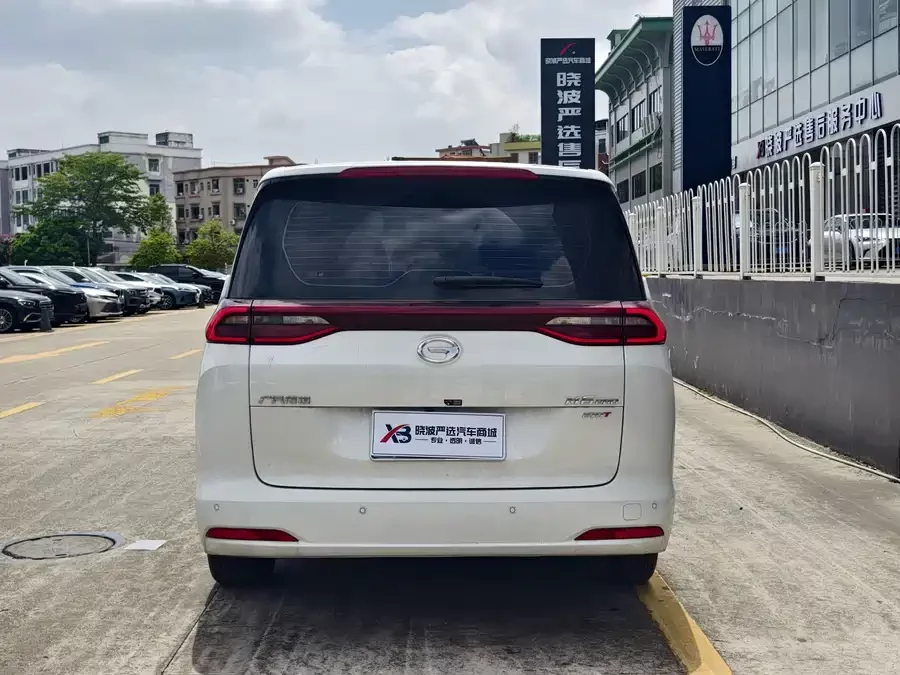 GAC Trumpchi M6