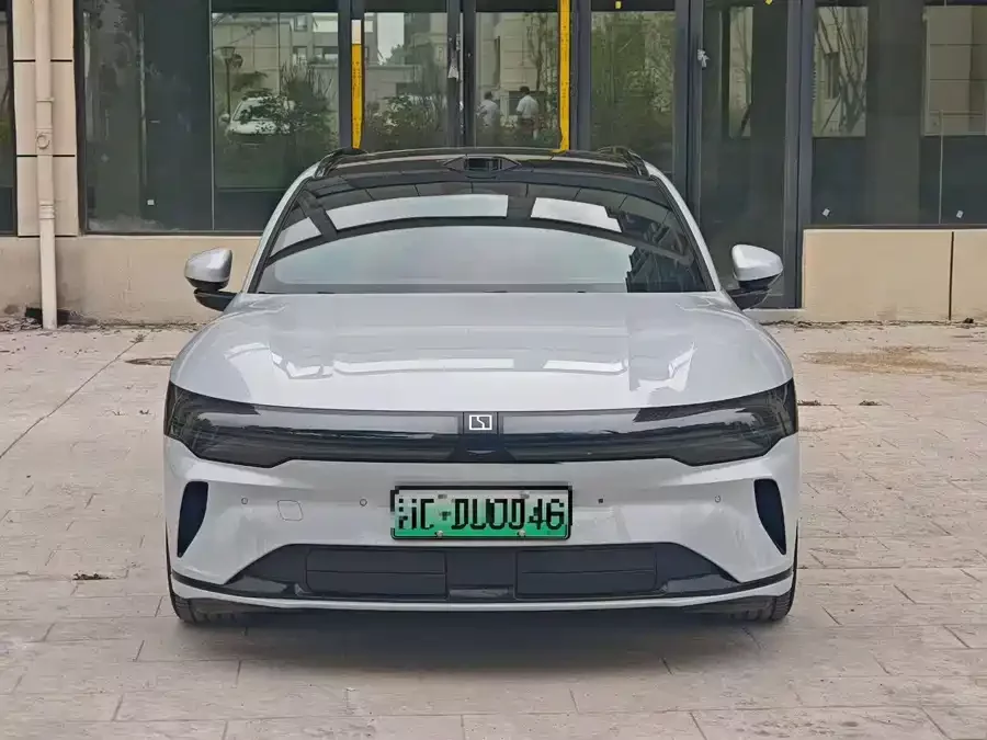 Zeekr 007GT