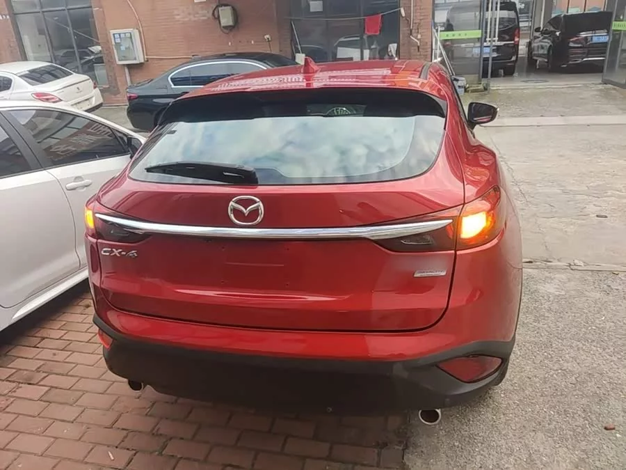 Mazda CX-4