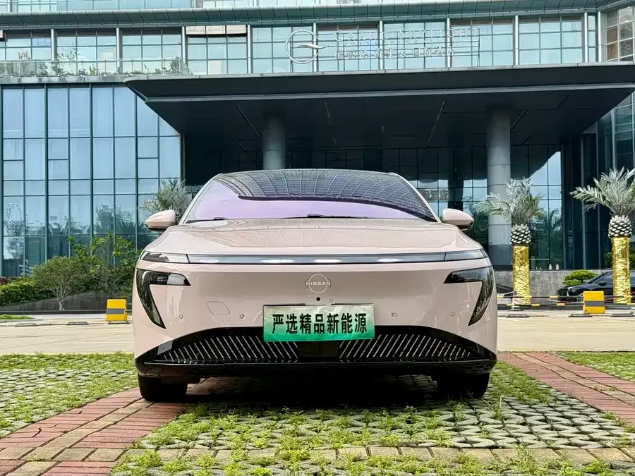 Nissan N7