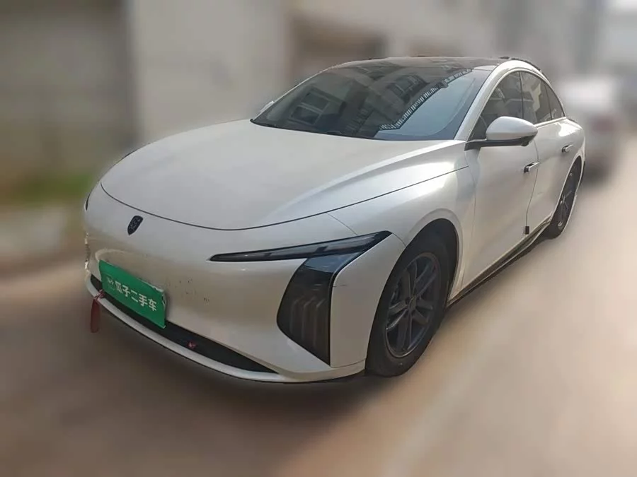 Dongfeng Xinghai S7