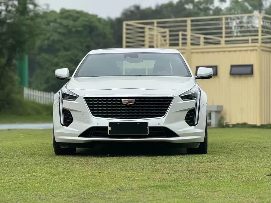 Cadillac CT6