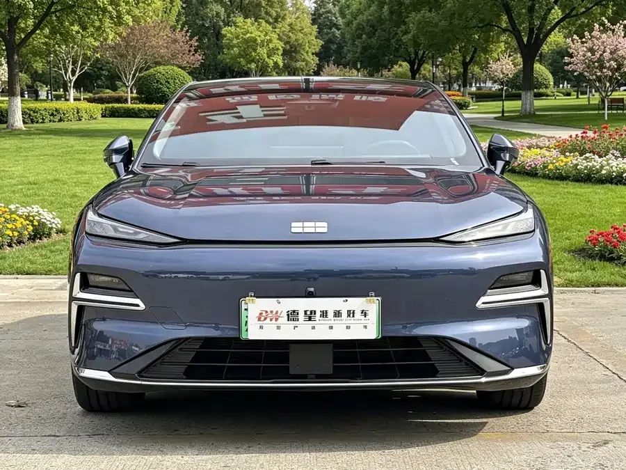 Geely Galaxy Star 8