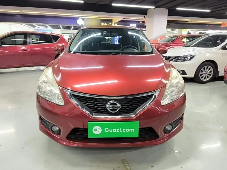 Nissan Tiida