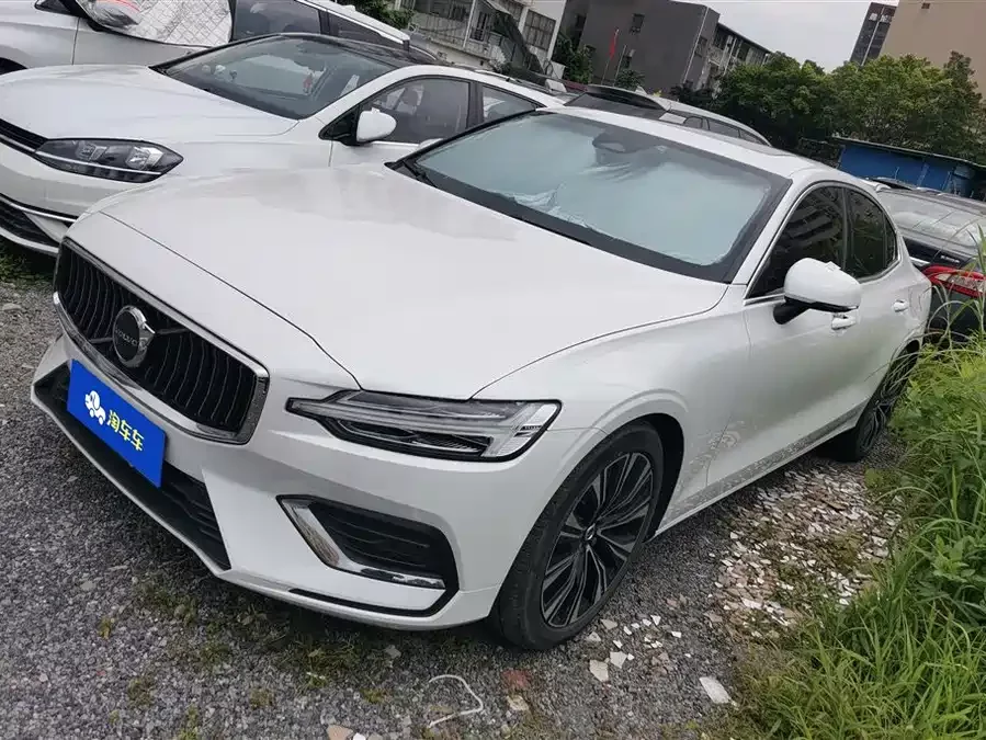 Volvo S60