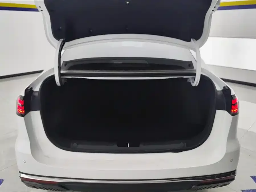 Geely Galaxy Star 6