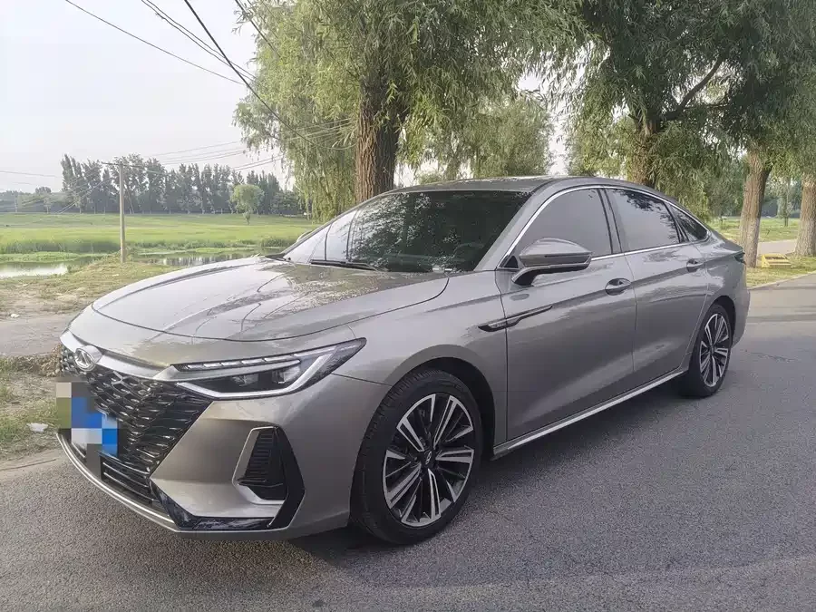 Chery Arrizo 8
