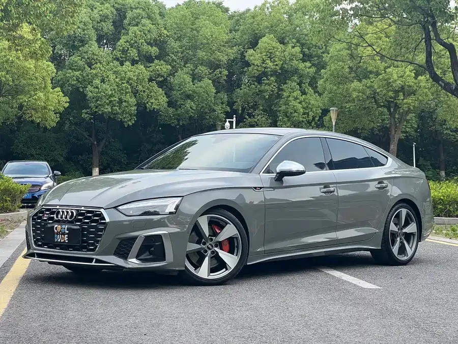 Audi S5