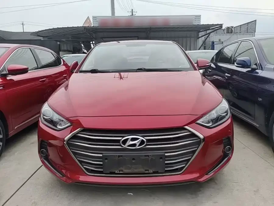 Hyundai elantra