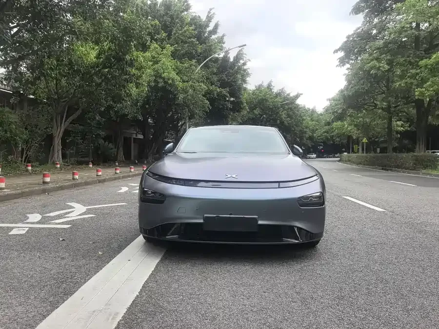 Xpeng P7