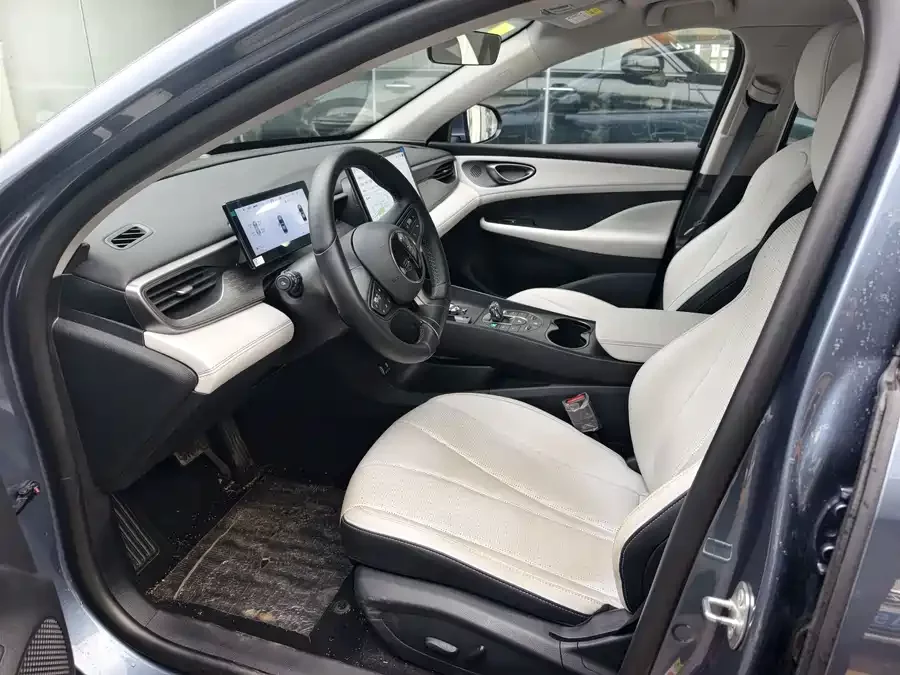 BYD seal 05 DM-i