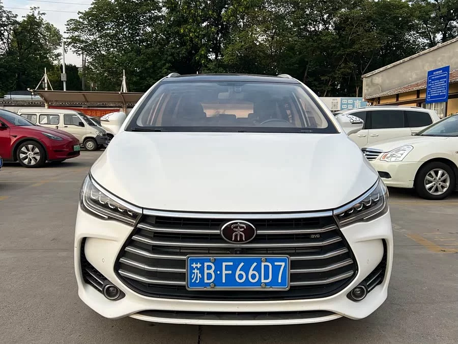 BYD Song MAX