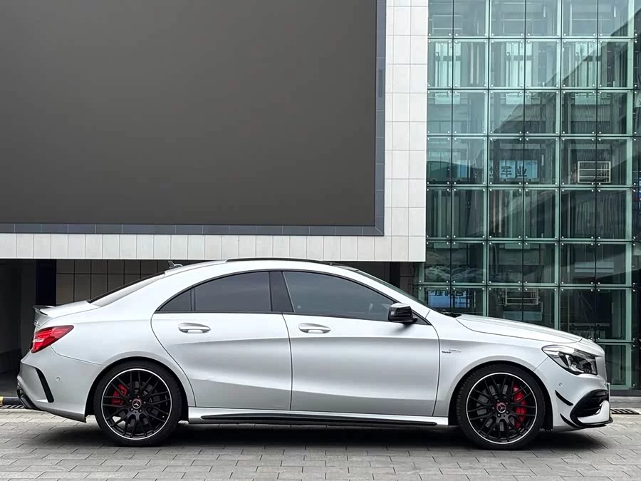 Mercedes Benz CLA AMG