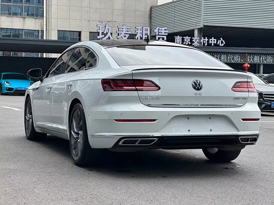 Volkswagen FAW- CC