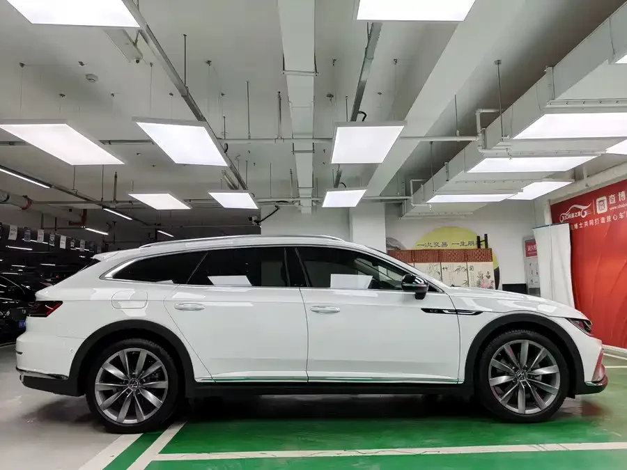 Volkswagen FAW- CC