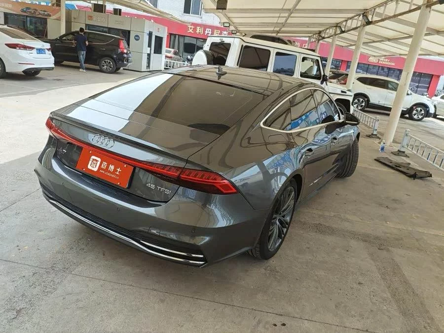 Audi A7