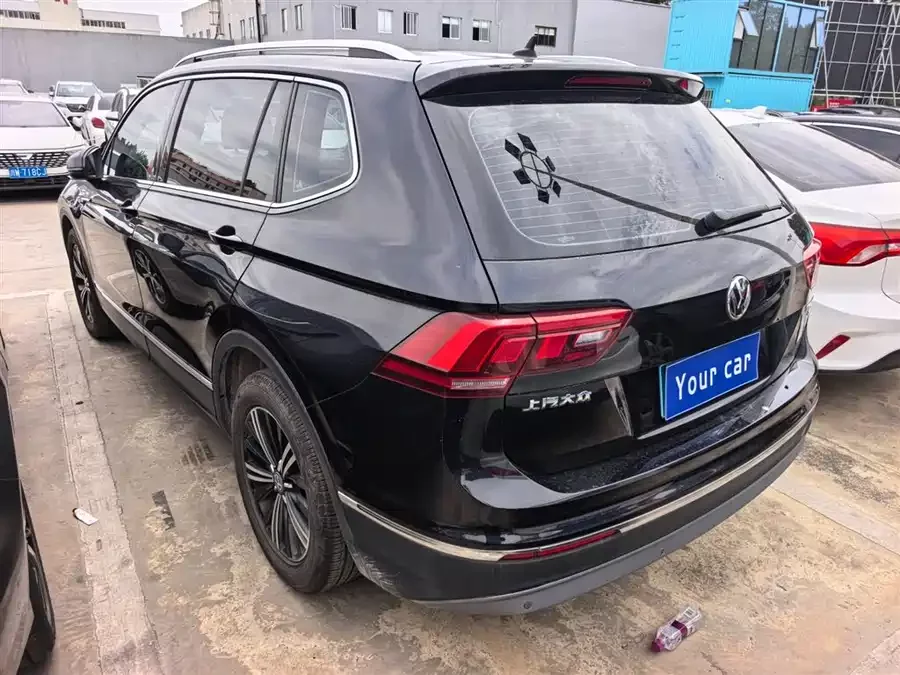 Volkswagen Tiguan L