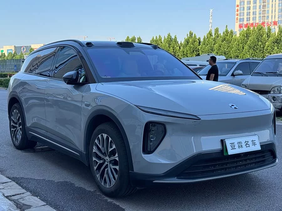 NIO ES6